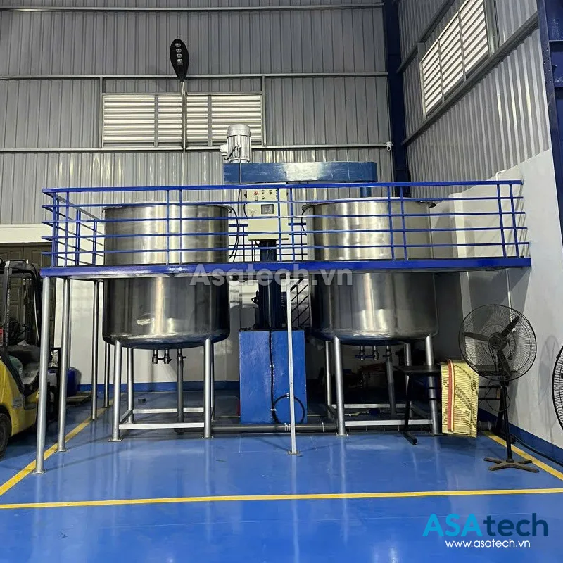 Bồn chứa inox 304/316L với dung tích lớn Bồn chứa inox 304/316L với dung tích lớn 500L - 1000L