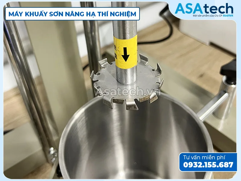 Máy khuấy sơn nâng hạ cho phòng thí nghiệm tại Asatech Máy khuấy sơn nâng hạ cho phòng thí nghiệm