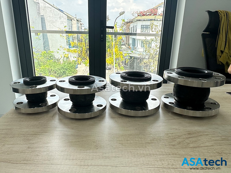 Khớp nối mềm cao su chống rung 2 đầu mặt bích JIS 2 Khớp nối mềm cao su chống rung 2 đầu mặt bích JIS