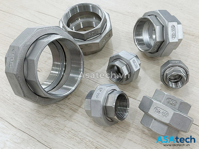 Rắc Co Inox Ren Trong 4 Rắc co inox ren trong