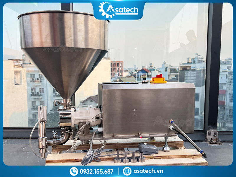 Máy chiết rót chai bán tự động Máy chiết rót chai bán tự động