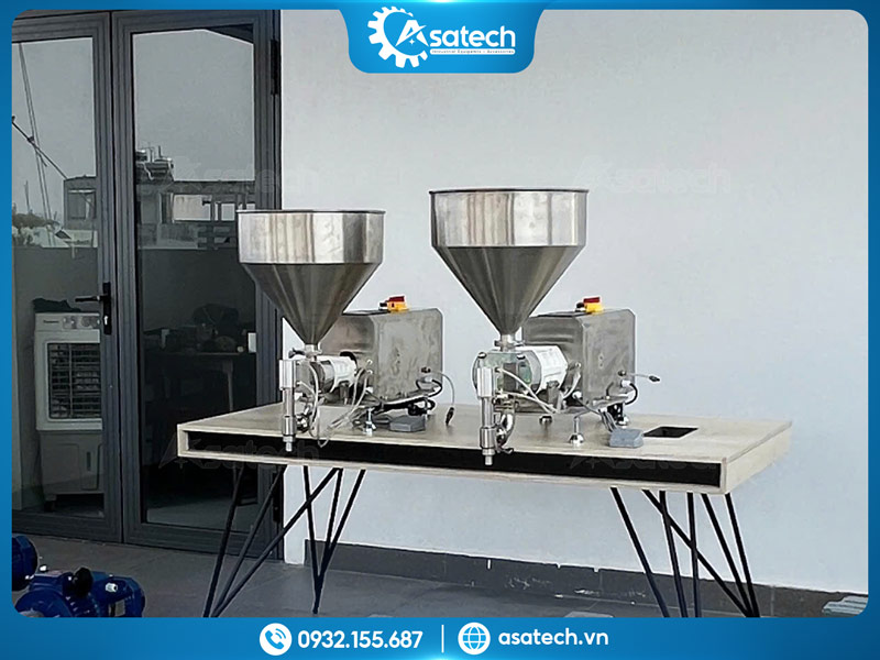 máy chiết rót nước sốt máy chiết rót nước sốt