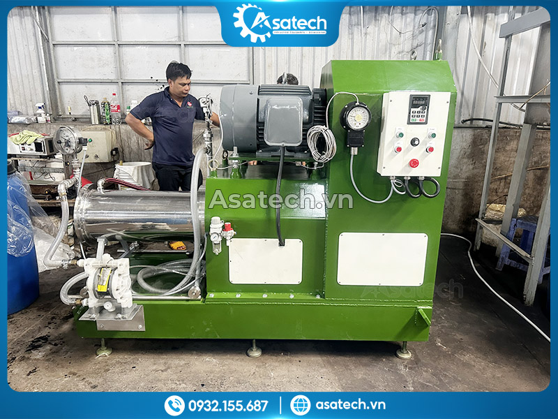 Bàn giao Máy nghiền bi sứ 30L tại ABIO VIỆT NAM Bàn giao Máy nghiền bi sứ LM30 tại ABIO VIỆT NAM