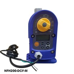 Bộ điều chỉnh lưu lượng của bơm định lượng nằm phía sau bơm.